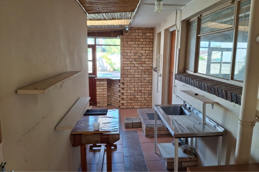 4 Bedroom Property for Sale in Kabega Park Eastern Cape